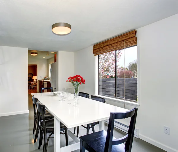 Elegant dinning room with modern taste. — Stock Photo, Image