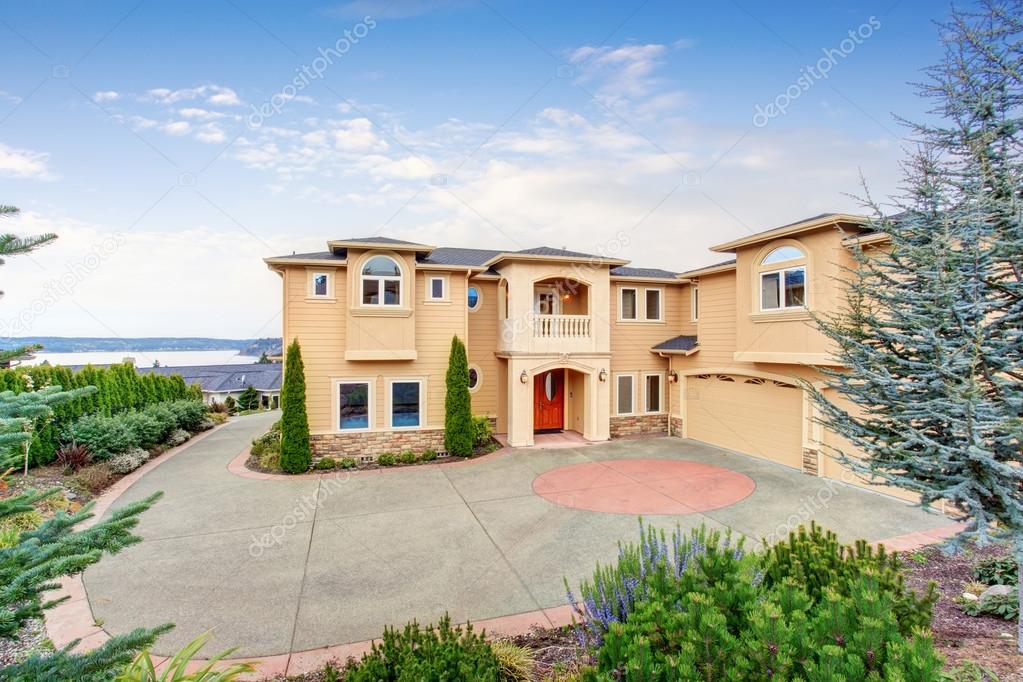 Large beautiful home with beamed balcony.