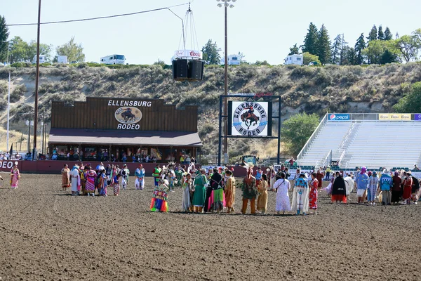 Yakama Indian nation at Ellensburg Rodeo, — Stock Photo, Image