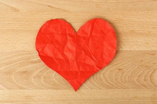 Coeur en papier froissé — Photo