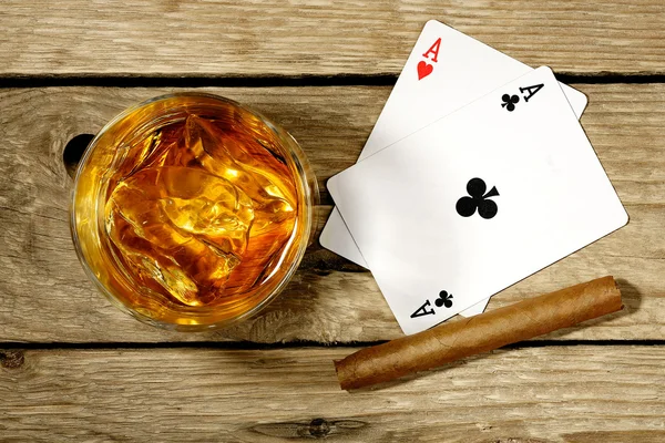 Whisky y apuestas — Foto de Stock