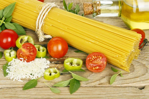 Spaghetti ingredienser — Stockfoto