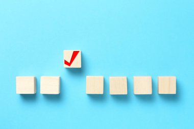 Kalabalıktan uzak durmak, iş kavramı