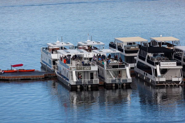 Page Arizona Eua Outubro 2014 Uma Fileira Barcos Cruzeiro Com — Fotografia de Stock