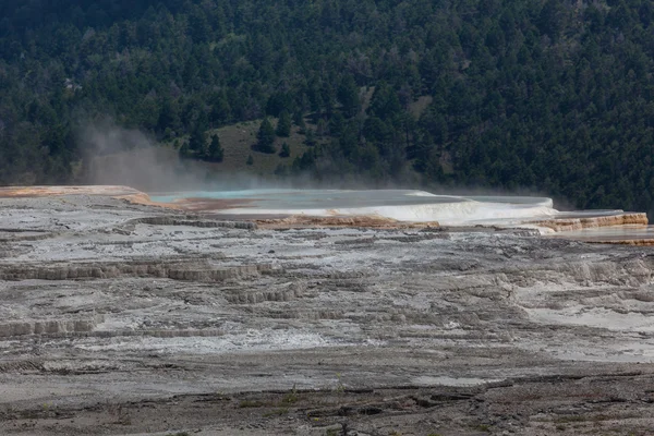 Mamut aguas termales — Foto de Stock