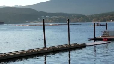 Rocky point Parkı iskelede nehir hareket