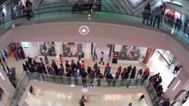 Ünlü fotoğraf bekleyen için insanlar hat