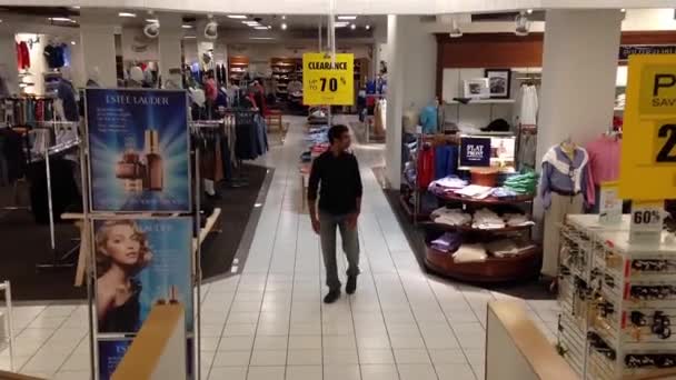 Одна из сторон магазина Sears — стоковое видео