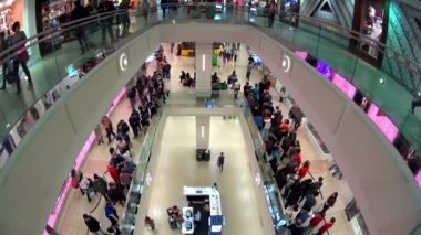 Ünlü fotoğraf bekleyen için insanlar hat