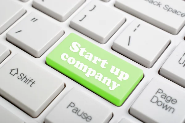Starta företag-tangenten på tangentbordet — Stockfoto