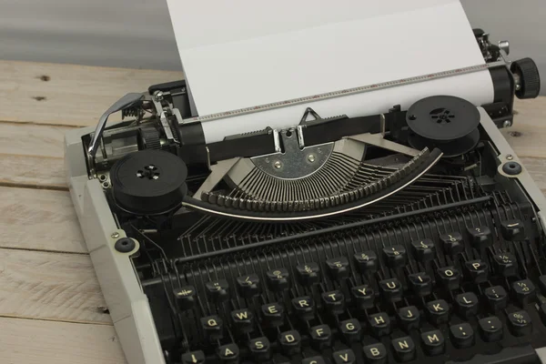 Κοντινό πλάνο της ένα παλιό typewritter — Φωτογραφία Αρχείου