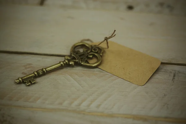 Old keys on a rustic background — Stock Photo, Image