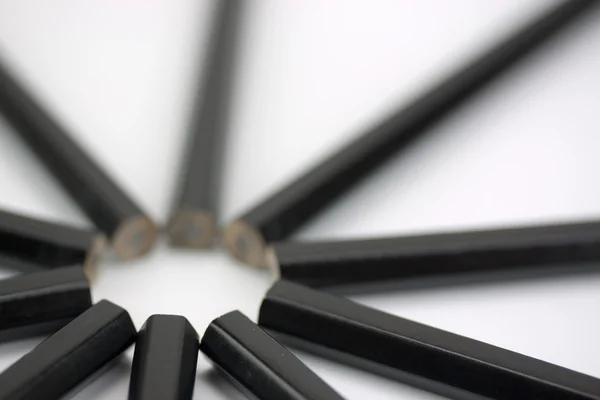 Primer plano de los lápices en un círculo — Foto de Stock
