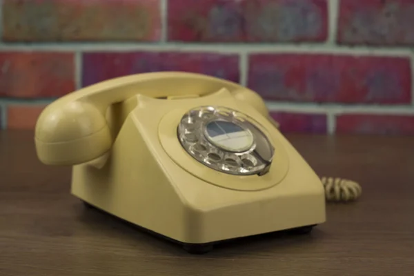 Eski retro tarzı döner telefon — Stok fotoğraf