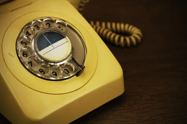 Altes Drehtelefon im Retro-Stil — Stockfoto