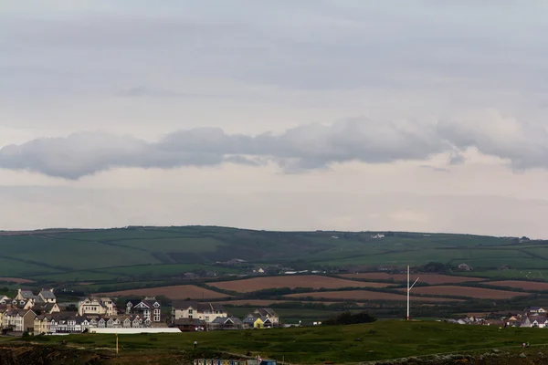 Visa över Bude från kustnära väg i Cornwall — Stockfoto