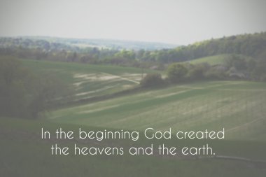 Bulanık bir arka plan üzerinde İncil'den ilham ayet