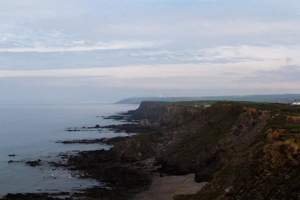 Vista do caminho costeiro entre Widemouth Bay e Bude — Fotografia de Stock