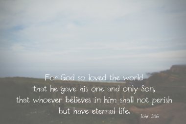 Bulanık bir arka plan üzerinde İncil'den ilham ayet