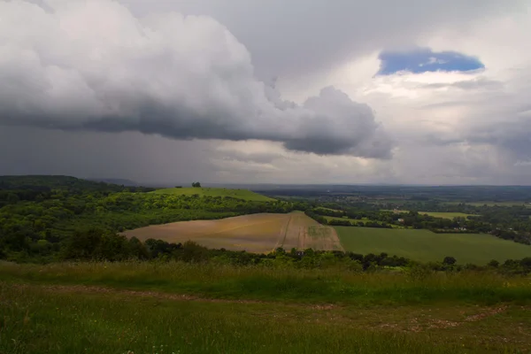 Vista sobre el paisaje Chilterns en Buckinghamshire, Inglaterra — Foto de Stock