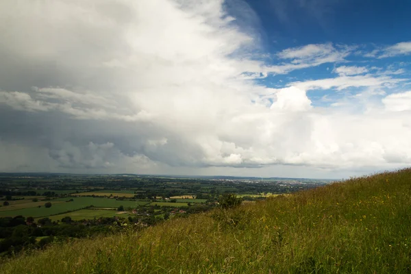 Vista nuvolosa sui Chilterns nel Buckinghamshire — Foto Stock