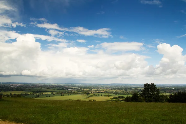 Vue nuageuse sur les Chilterns dans le Buckinghamshire — Photo