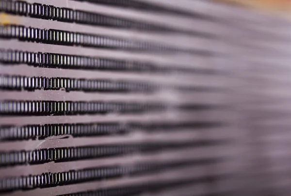 Close up van de grill van een oude radio — Stockfoto