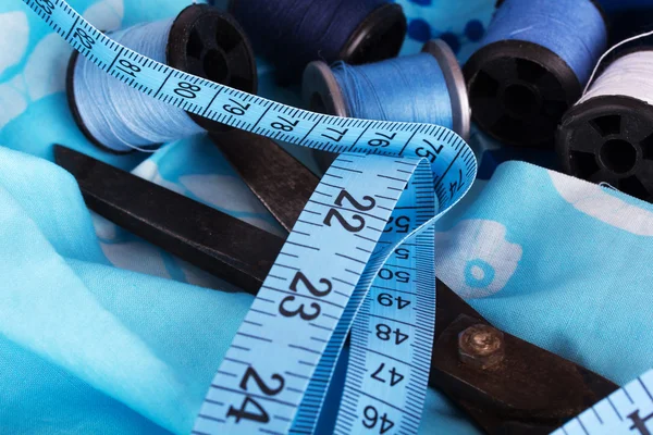 Sewing equipment in various shades of blue — Stock Photo, Image