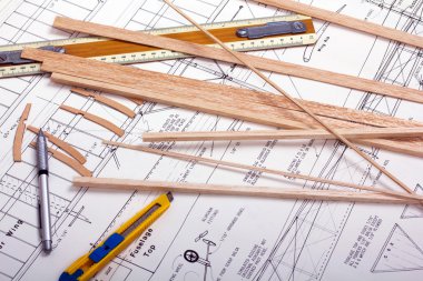 Balsa ahşap model uçak yapma