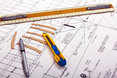 Balsa ahşap model uçak yapma