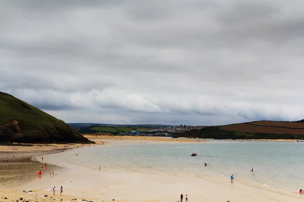 Прекрасний вид на море з Polzeath — стокове фото