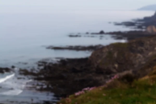 Blick vom Küstenweg zwischen breiter Bucht und Bude aus — Stockfoto