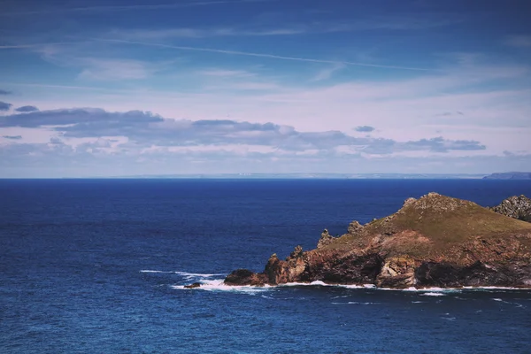 View from the costal path near Polzeath Vintage Retro Filter. — Stock Photo, Image