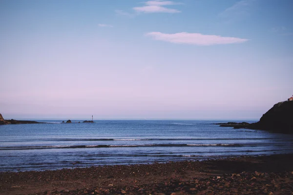 Vista desde la playa de Bude en Cornwall Vintage Retro Filter . — Foto de Stock