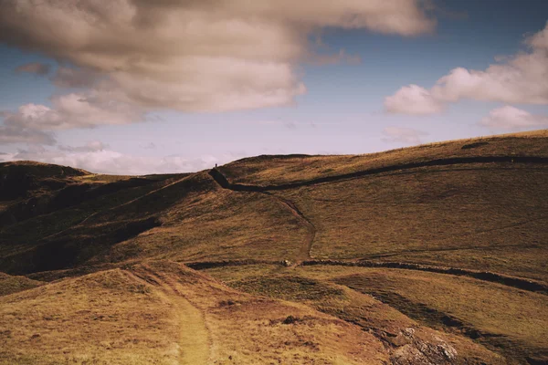 Vista desde la ruta costera cerca de Polzeath. Filtro retro Vintage . — Foto de Stock