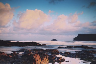 Polzeath Vintage Retro Filt plajda üzerinden sabah erken görünüm