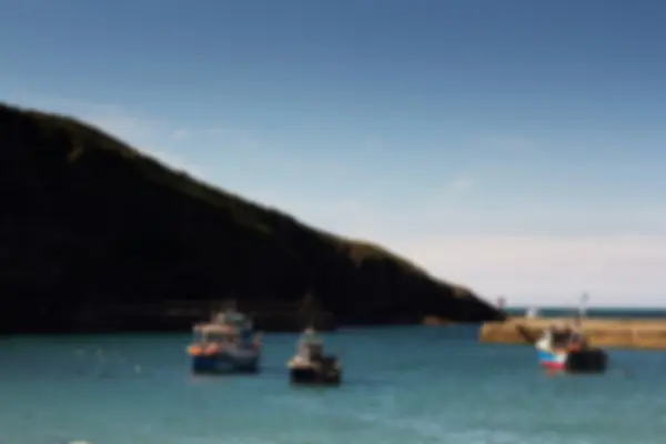 Kilátás nyílik a kikötőre, a Port Isaac Out of focus. — Stock Fotó