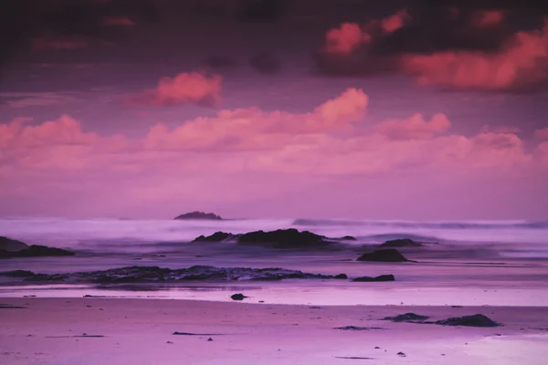 Tôt le matin, vue sur la plage au Polzeath Vintage Retro Filter — Photo