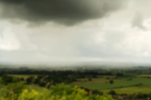 Pochmurny widok na Chilterns w Buckinghamshire z ostrości. — Zdjęcie stockowe