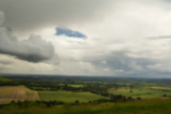 曇りの景色のうちバッキンガムシャー フォーカスでチルターン丘陵. — ストック写真