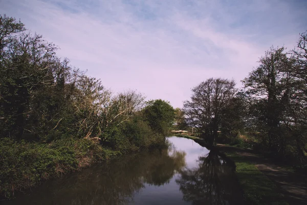 Vue le long du chemin du canal à Bude, Cornwall Vintage Filtre rétro — Photo