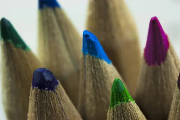 Tett inntil fargede blyanter – stockfoto