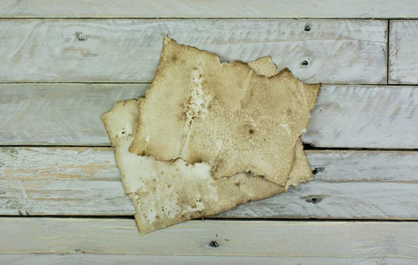 木製の板の古い紙 — ストック写真