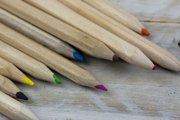 Gros plan des crayons de couleur — Photo