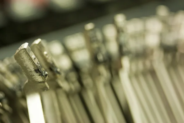 Hammer keys on an old type writer — Stock Photo, Image