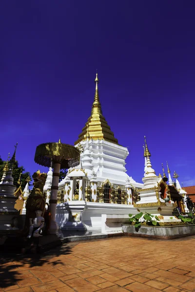 Wat Phra That Doi Wiang Chaimongkol temple in Chiangmai — Stock Photo, Image