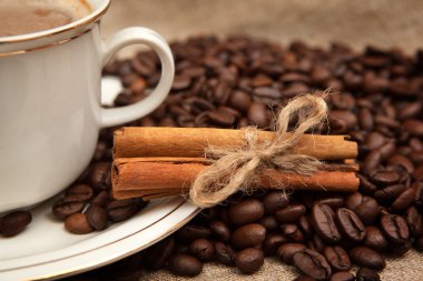 kahve ve tarçın