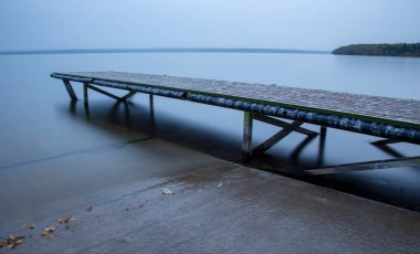 Saskatchewan 'da Gündoğumu Kuzey Gölü Kanada manzarası