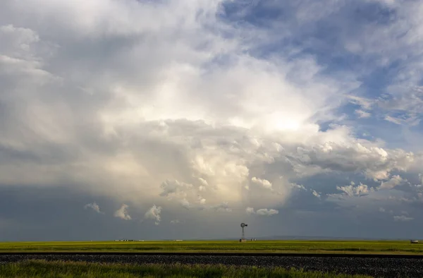 Ominous Storm Clouds Prairie Summer Rural Scene — Fotografia de Stock