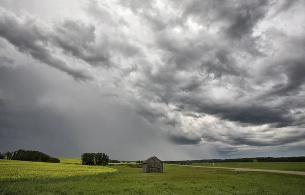 Unheilvolle Gewitterwolken Der Prärie — Stockfoto